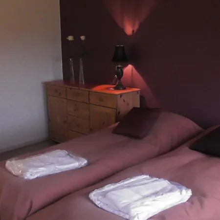 Djurs-bnb - Rimsohuset לינה וארוחת בוקר 3*