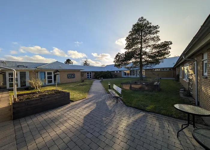 Djurs-bnb - Rimsohuset Oda ve Kahvaltı 3*